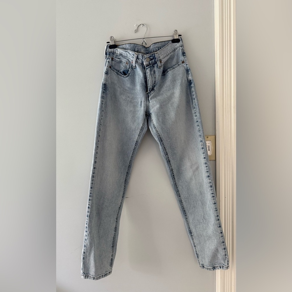 Levi's Classic Light Blue Jeans with Brown Patch